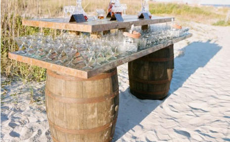 hire a flair barman for a wedding party